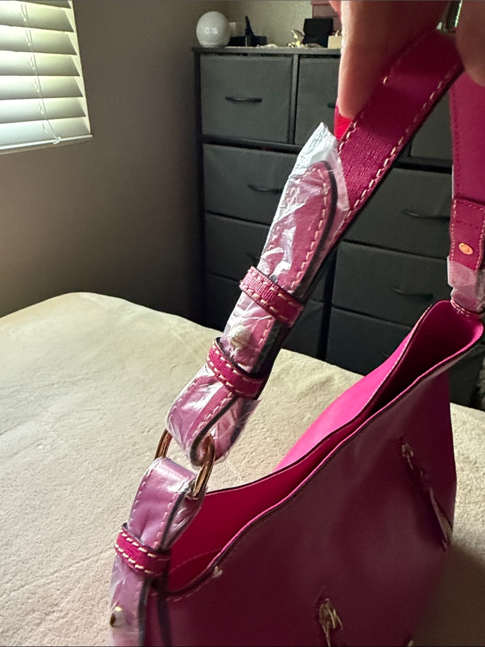 NWT DOONEY BOURKE FUCHSIA SHOULDER BAG - Picture 6 of 10